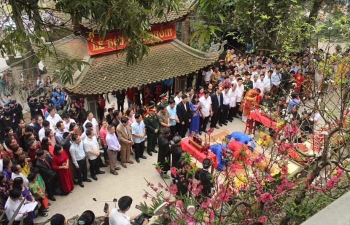 Khám phá sự kiện hội đền đuổm thú vị