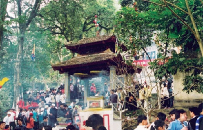 Chi tiết về thuyết minh về lễ hội đền đuổm