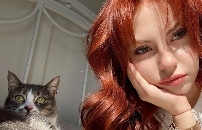 Sự lựa chọn hoàn hảo là màu đỏ cam nhuộm