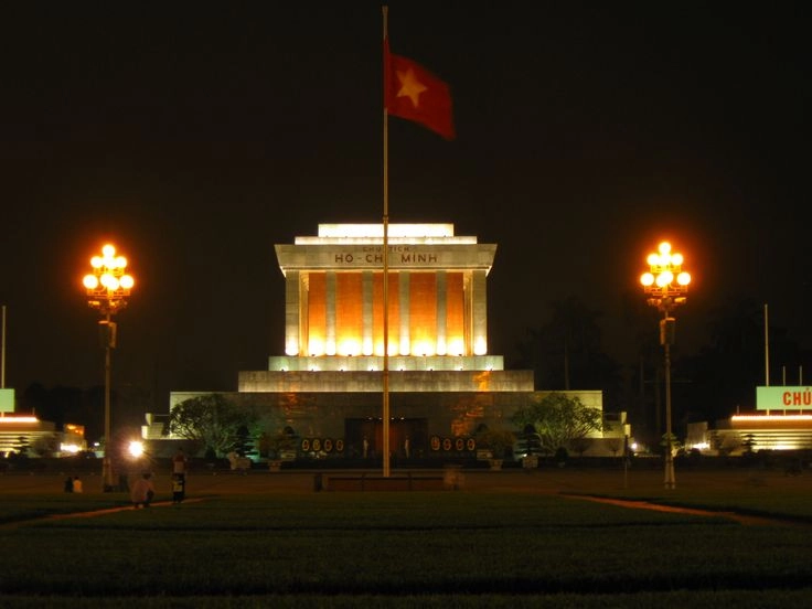 Những cảnh đẹp lăng bác là điểm đến không thể bỏ qua khi đến Hà Nội