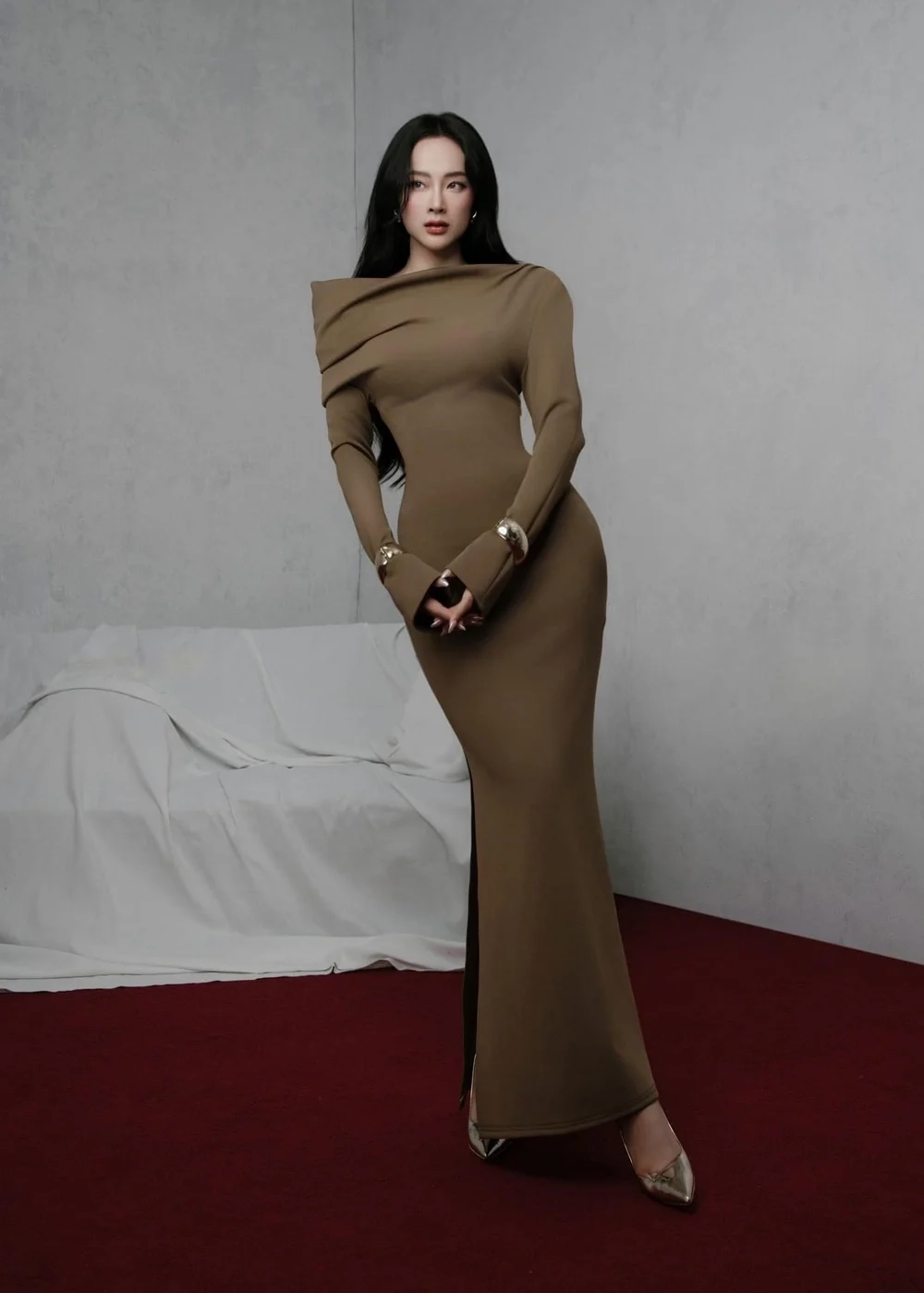 Angela Phương Trinh mới nhất luôn mang đến những bất ngờ cho người hâm mộ