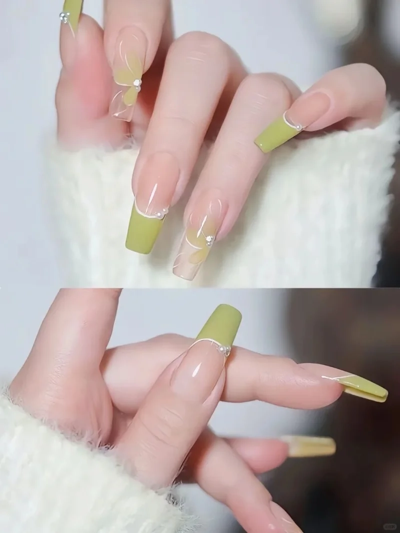 Mẫu nail cute cho nàng yêu thích vẻ đẹp nhẹ nhàng