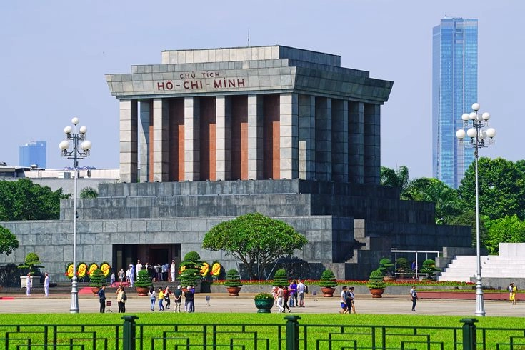 Khám phá khu di tích lăng Chủ tịch Hồ Chí Minh và những câu chuyện lịch sử
