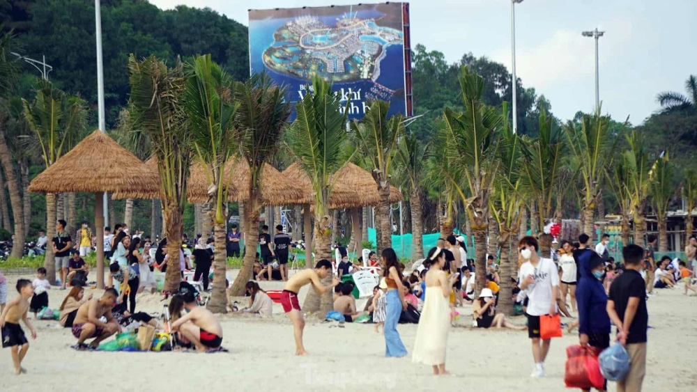 Khám phá bãi tắm mới Đồ Sơn hấp dẫn
