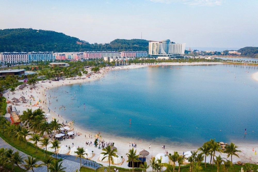 Chìm đắm trong cảnh biển Đồ Sơn