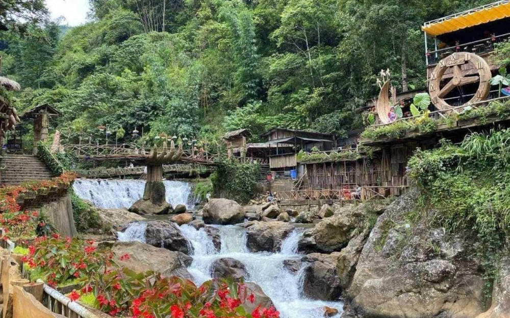 Khám phá điểm du lịch cát cát nổi tiếng