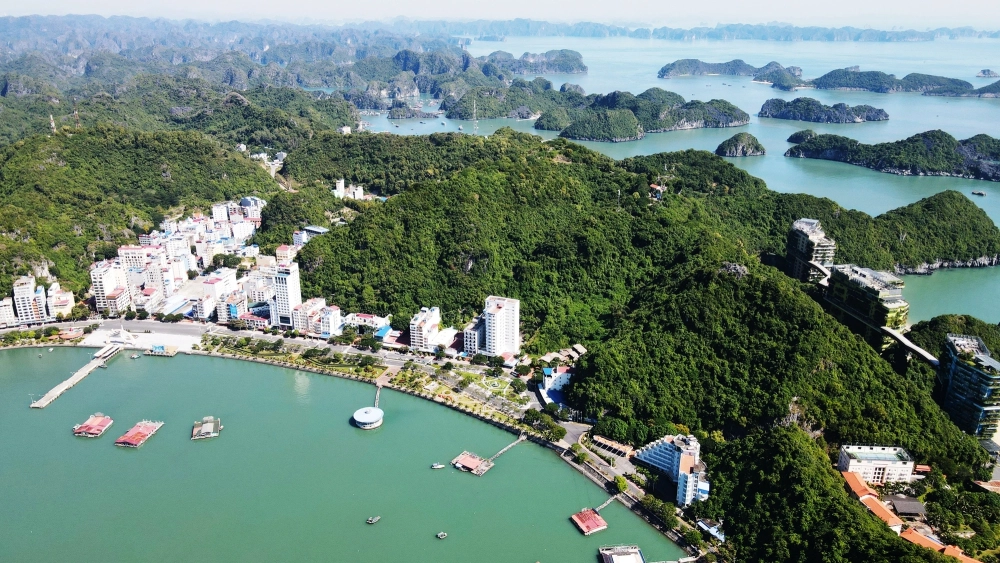 Lịch trình du lịch cát bà 2 ngày 1 đêm hợp lý