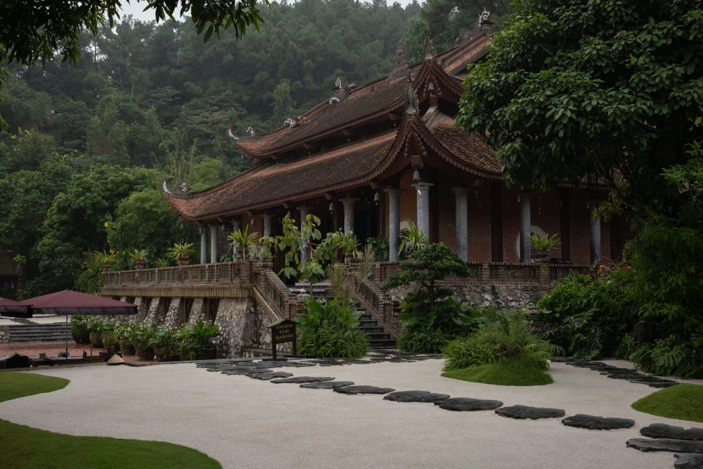 Chiêm ngưỡng hình ảnh chùa địa tạng thơ mộng