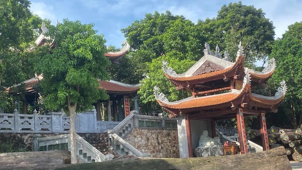 Cùng ngắm hình ảnh của chùa Phật Tích yên bình