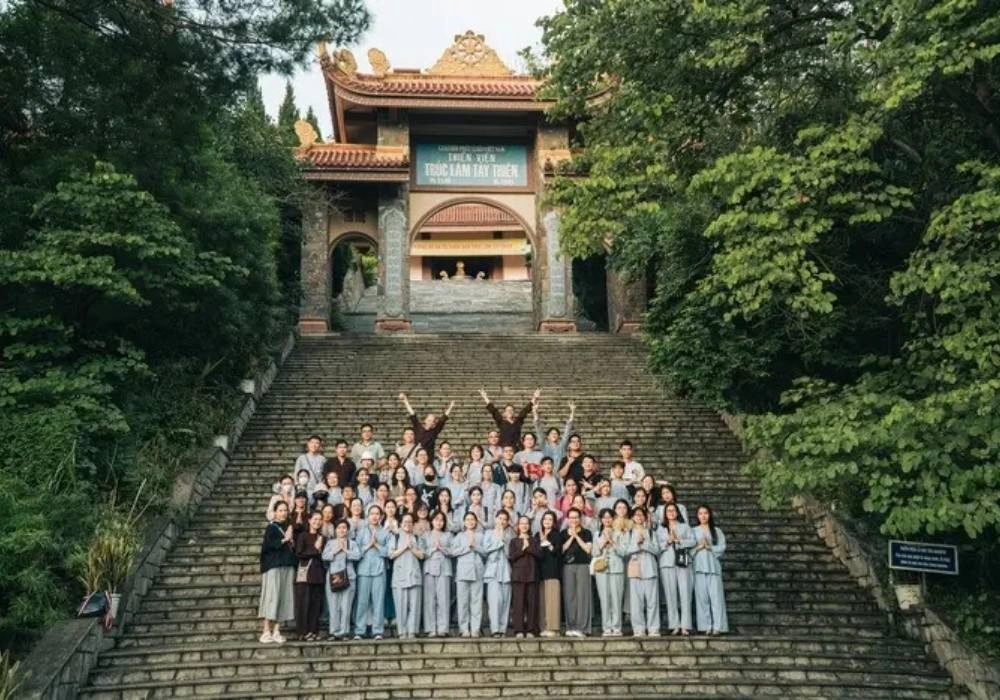 Lên đường đến chùa Tây Thiên ở Vĩnh Phúc