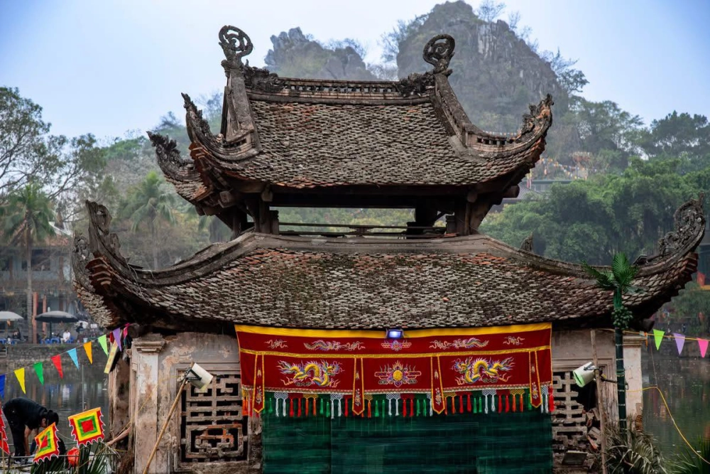 Tìm hiểu chùa thầy ở đâu trong khu vực