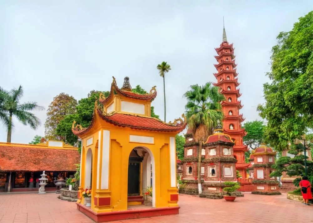 Khám phá ý nghĩa chùa trấn quốc thờ những ai