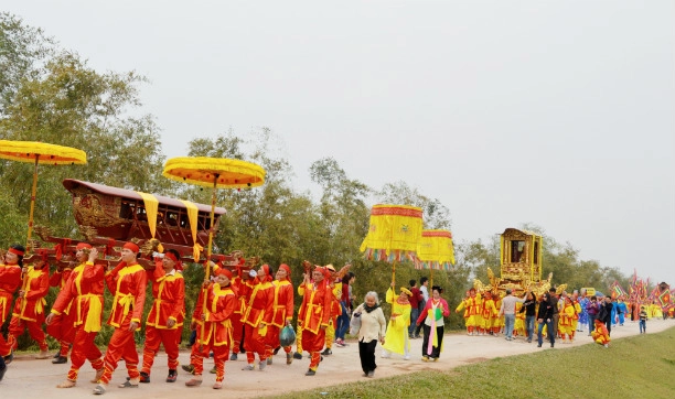Gợi ý văn khấn đền tiên la ngắn gọn