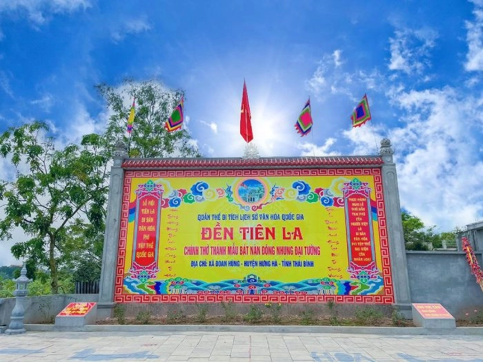 Tham gia hội đền tiên la thái bình cùng gia đình