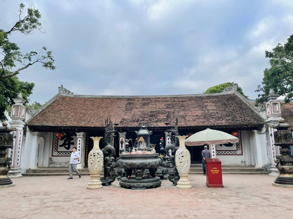 Khám phá ngay đền trần ở đâu thu hút du khách