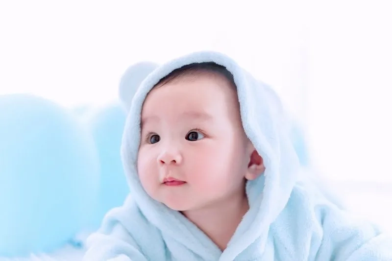 Meme em bé trái tim ngọt ngào như lời yêu dễ thương nhất