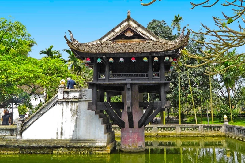Di tích lịch sử Chùa Một Cột là một trong những biểu tượng tâm linh và văn hóa quan trọng của Hà Nội