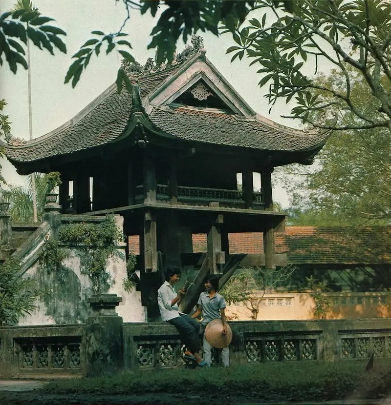 Chùa Một Cột ở Hà Nội, là một trong những điểm đến thu hút hàng triệu lượt khách tham quan mỗi năm