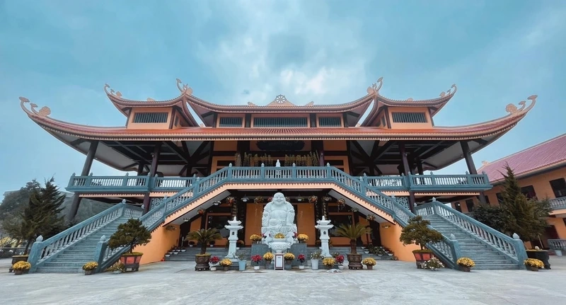 Tịnh thất giữa rừng thông – viện trúc lâm đà lạt