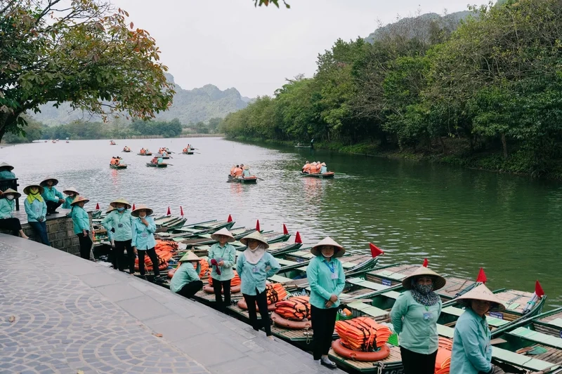 Toàn cảnh Chùa Bái Đính nhìn từ trên cao mở ra không gian linh thiêng và hùng vĩ