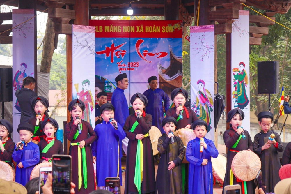 Khám phá đặc trưng hội Lim Tiên Du
