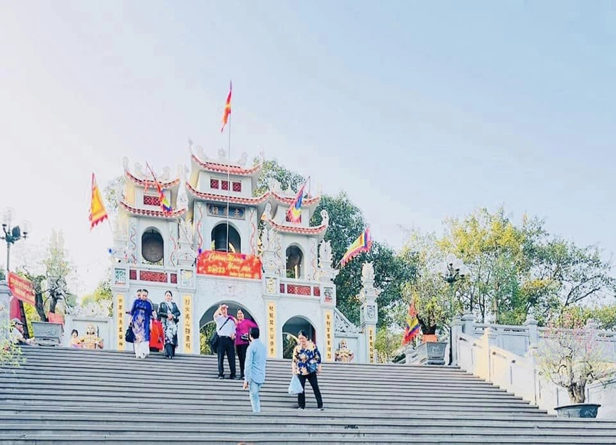 Bạn cần văn khấn đền bà chúa kho chuẩn xácBạn cần văn khấn đền bà chúa kho chuẩn xác