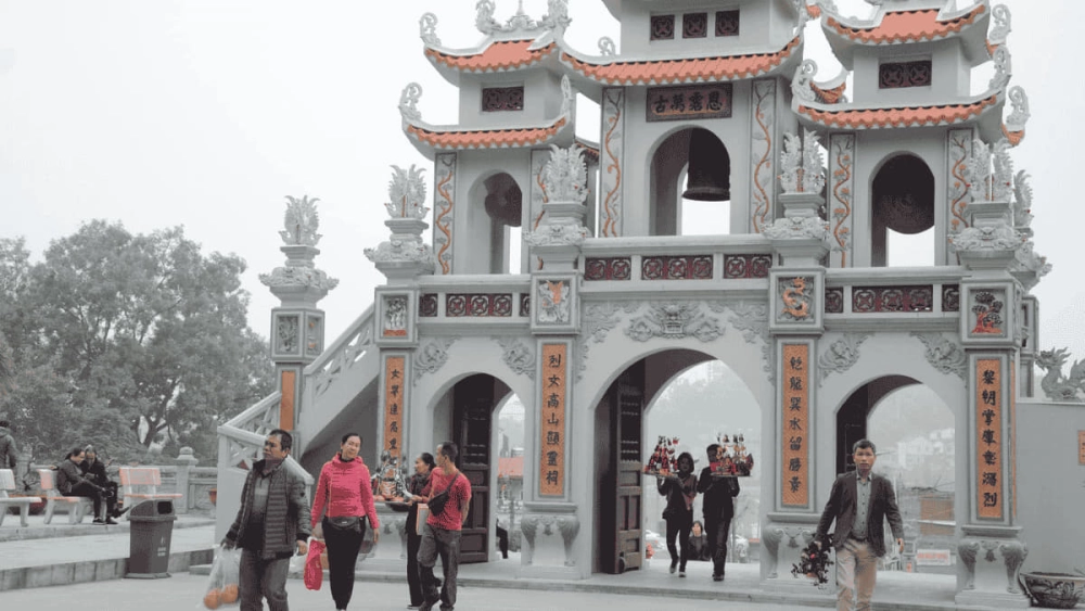 Mẹo hay đi đền bà chúa kho xin lộc rơi lộc vãi