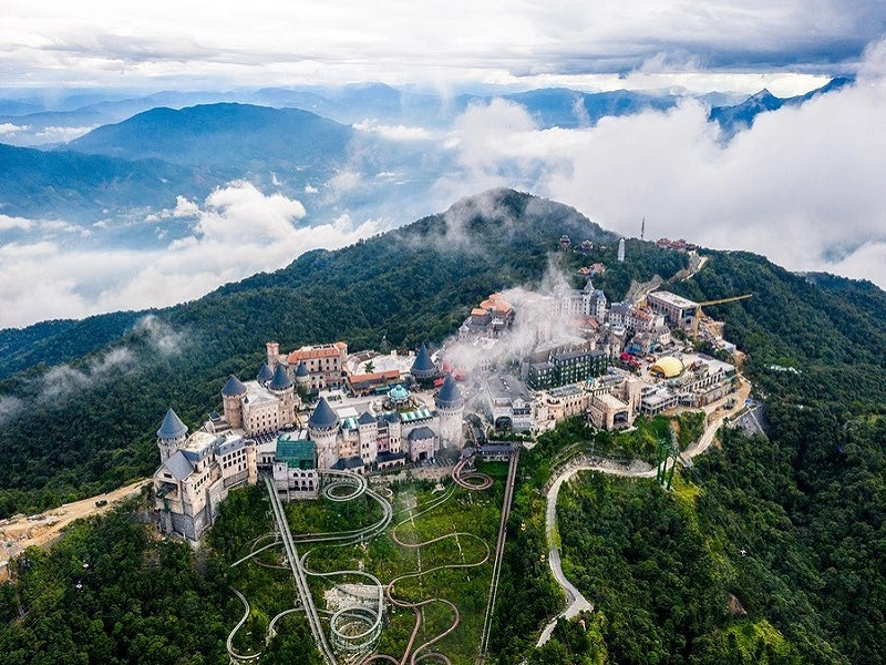 Trải nghiệm tại bà nà hill khu vui chơi
