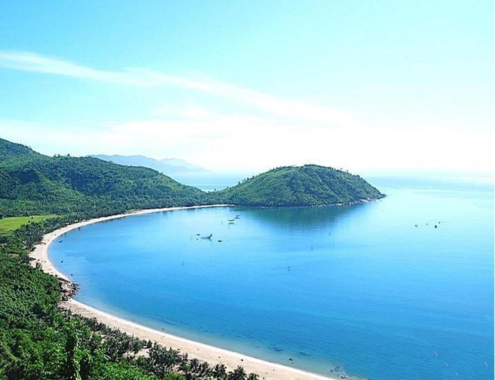 Điểm đến không thể bỏ qua tour bán đảo sơn trà 1 ngày