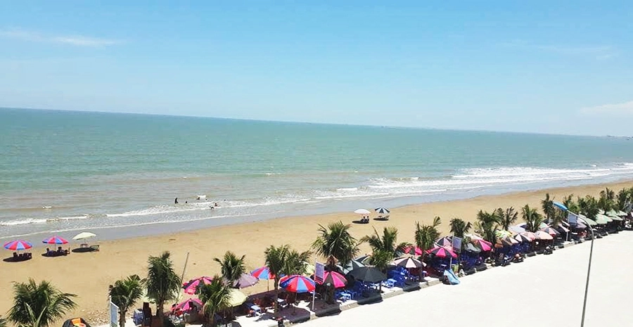 Khám phá khách sạn biển hải tiến có bể bơi tuyệt vời