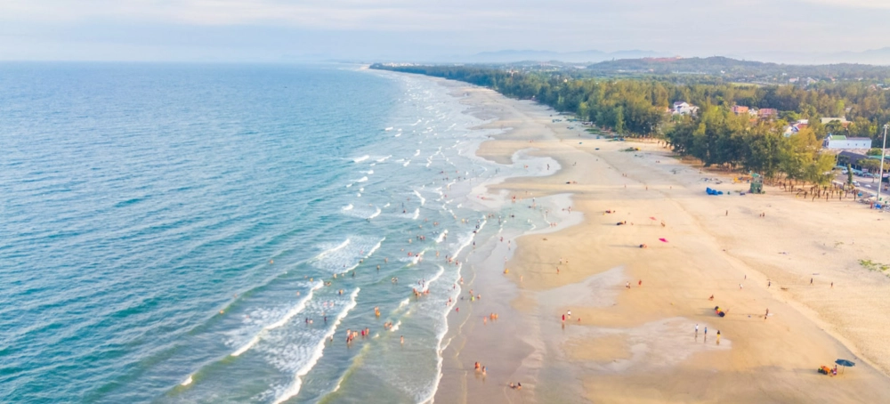 Bài viết chi tiết tả bãi biển mỹ khê sống động