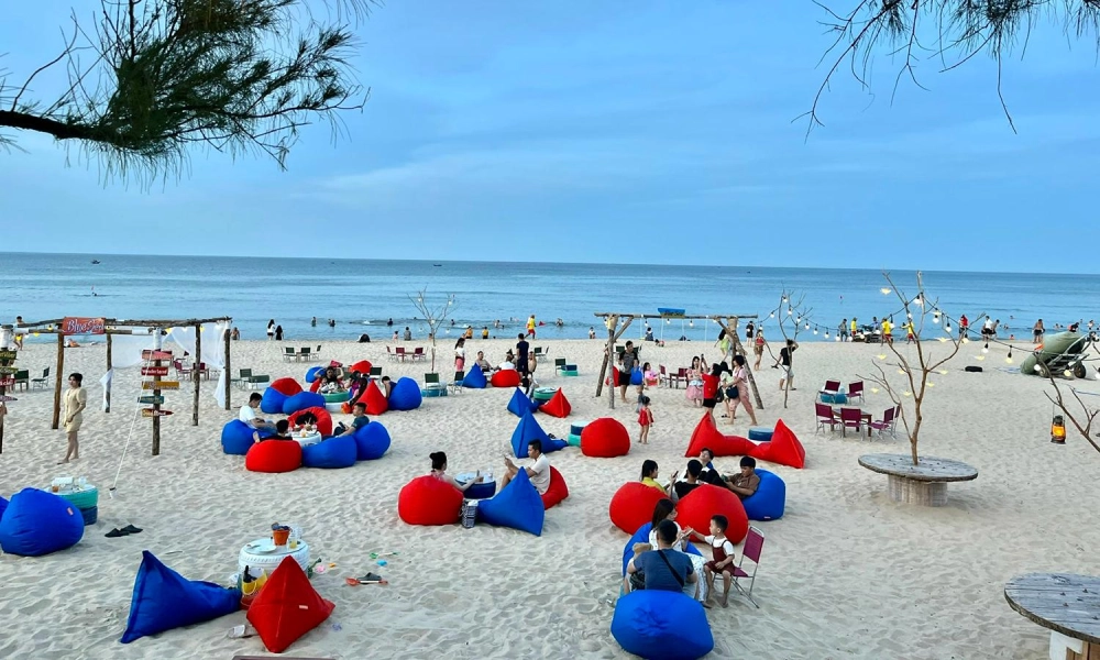 Ngắm nhìn hình ảnh biển Nhật Lệ tuyệt đẹp