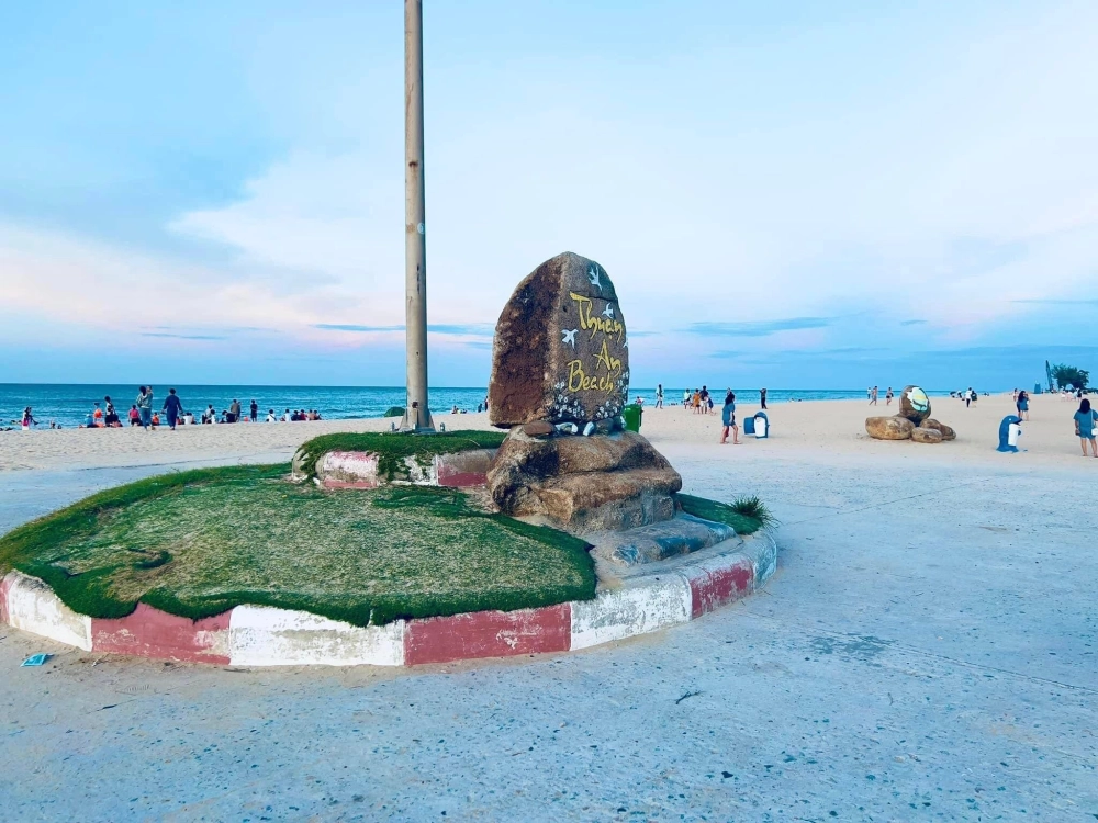 Trải nghiệm tuyệt vời với du lịch biển Thuận An