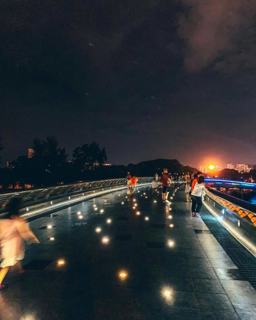 Bỏ túi ngay kinh nghiệm gửi xe cầu ánh sao