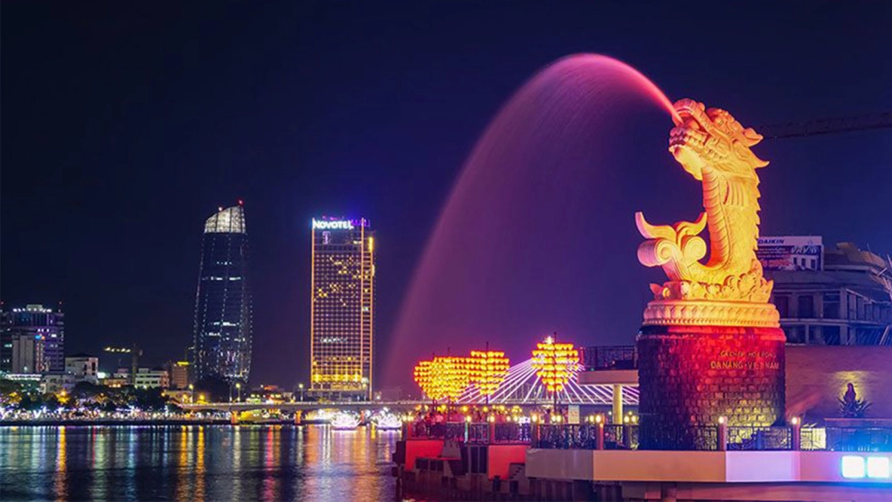 Góc lãng mạn từ ảnh cầu tình yêu đẹp mắt