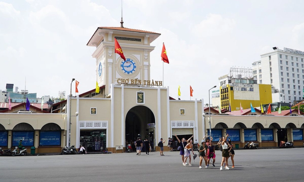 Check in sống ảo với hình ảnh chợ bến thành cực đẹp