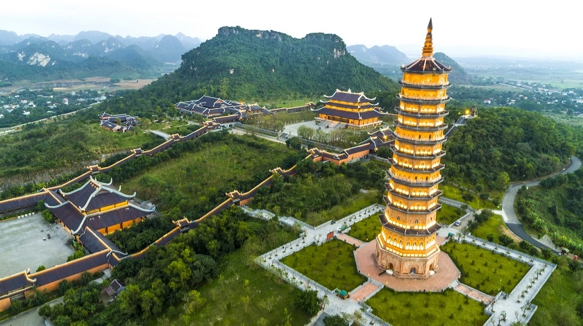 Khám phá ảnh đẹp chùa bái đính ấn tượng