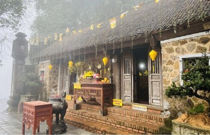 Tìm hiểu về chùa Hương Tích thờ ai và ý nghĩa tâm linh