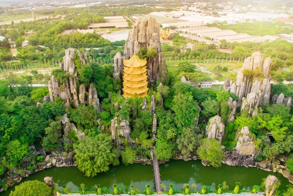 Khám phá lịch sử khu du lịch đại nam văn hiến nổi bật