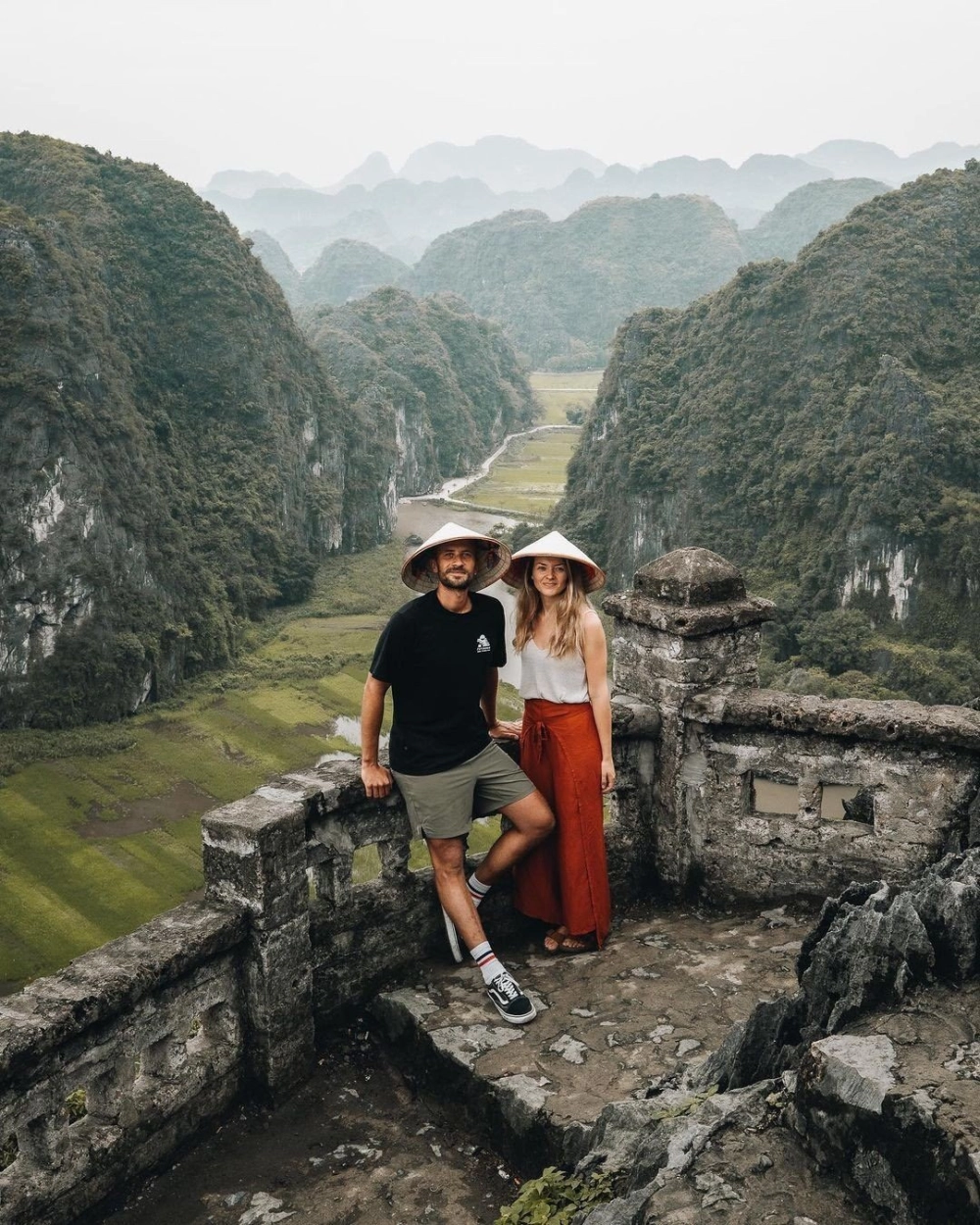Tìm hiểu ảnh hang múa ninh bình đẹp mắt và ấn tượng