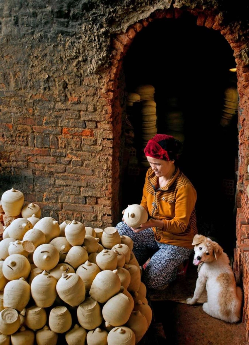 Chọn tour tham quan tour làng gốm thanh hà khám phá làng nghề