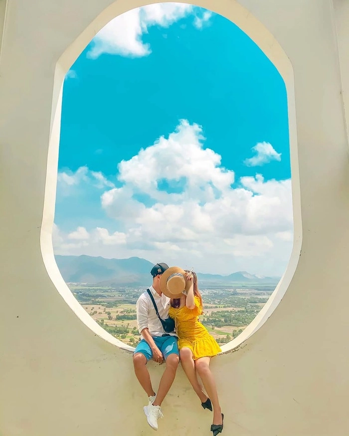 Ngắm nhìn hình ảnh núi cô tô đẹp như tranh vẽ