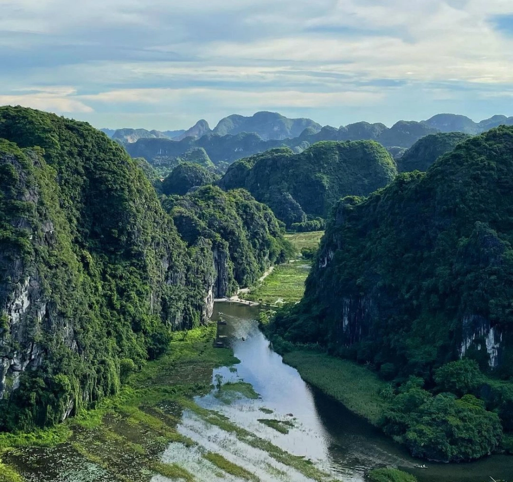 Chia sẻ về tam cốc bích động ninh bình đẹp như tranh