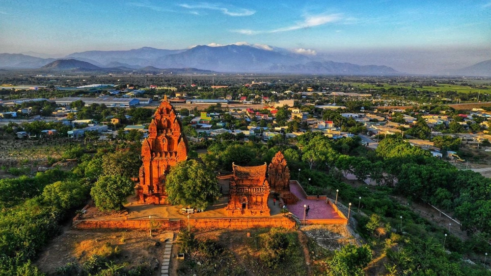 Vẻ đẹp bất tận tại tháp chăm phan rang đầy ấn tượng