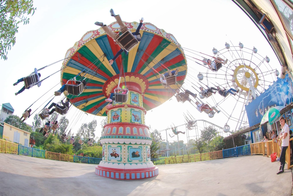 Ngắm hình ảnh của công viên thiên đường bảo sơn rực rỡ