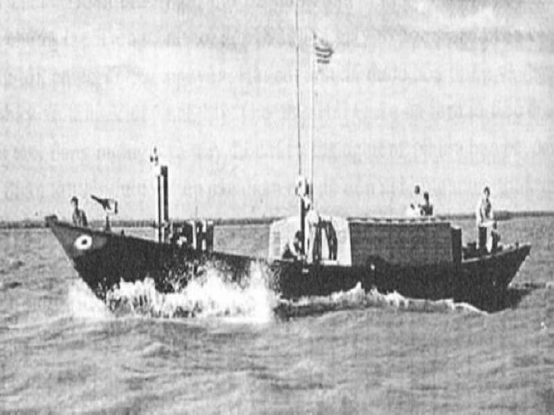 Viếng thăm khu di tích bến tàu không số vũng rô lịch sử