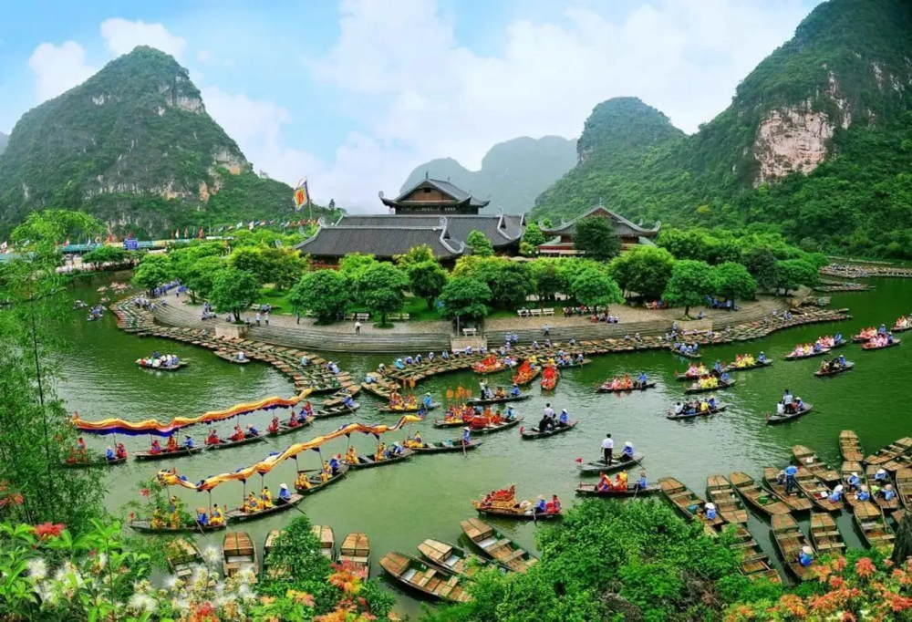 Đừng bỏ qua khu du lịch tràng an bái đính kỳ vĩ