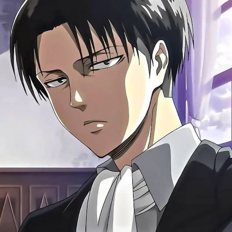 Những bức ảnh Levi cười khiến người hâm mộ bất ngờ vì sự hiếm hoi