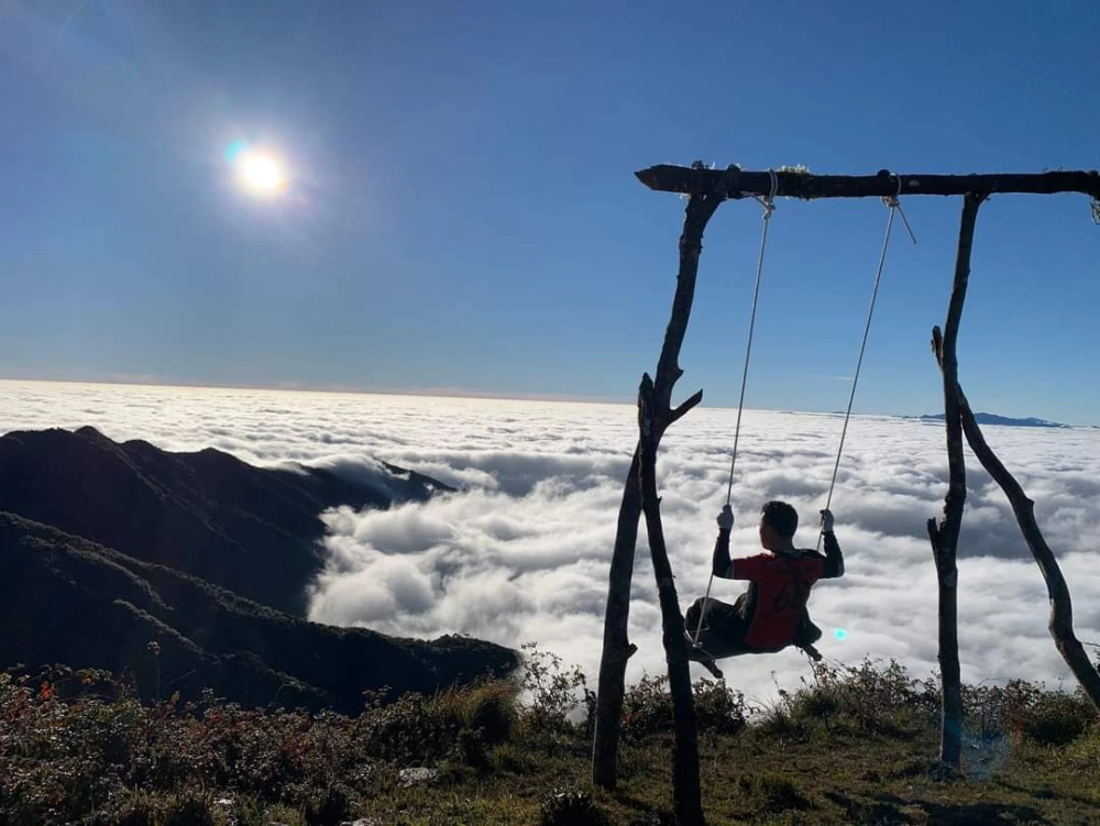 Khám phá tuyệt vời tour lùng cúng