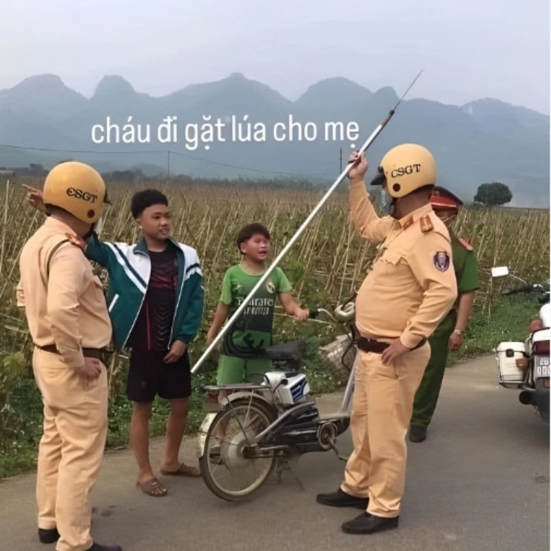 Công an tỉnh đã xem meme cực gắt khiến ai cũng cười